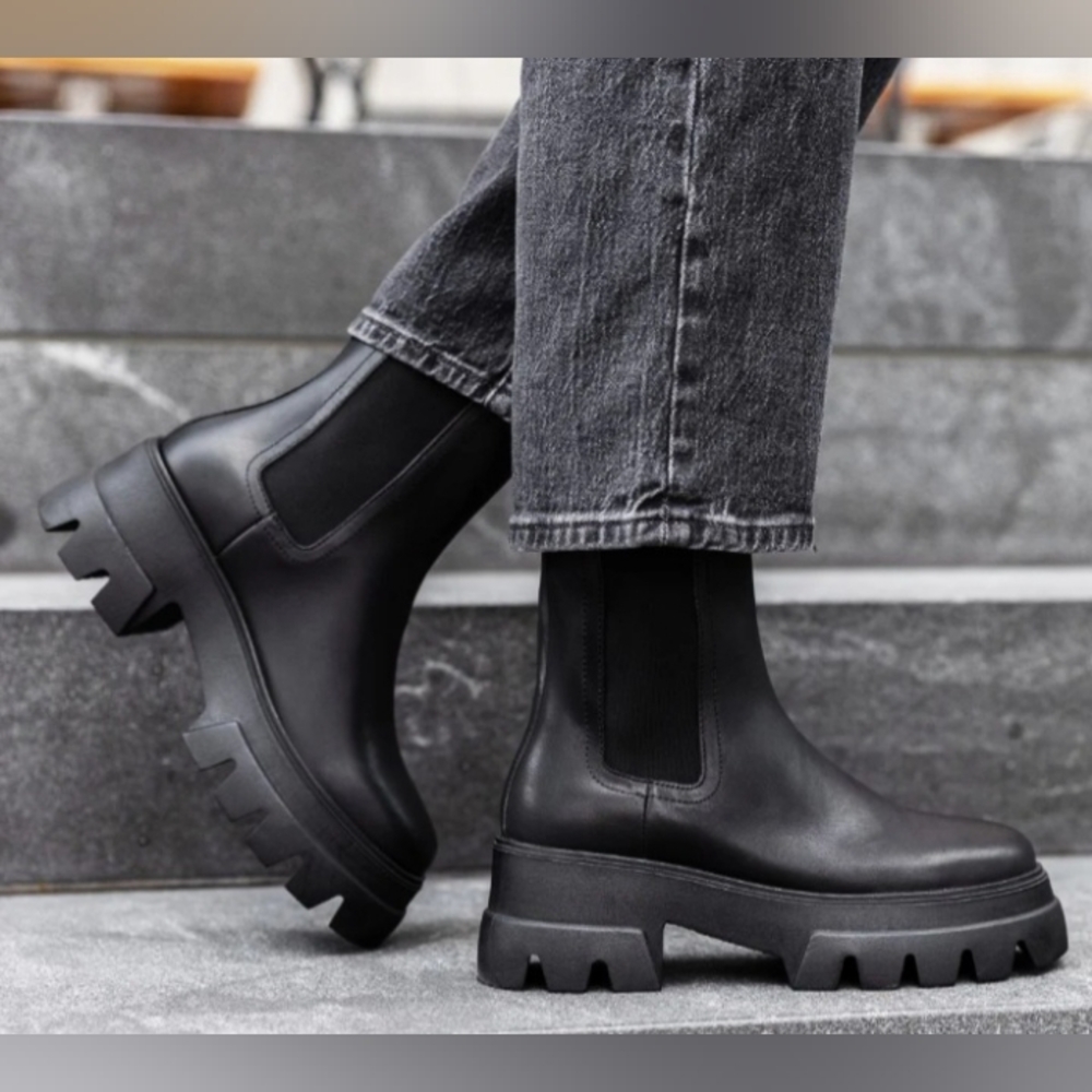 Thursday Boot Company The Reign Leather Boots Women's Size 6.5